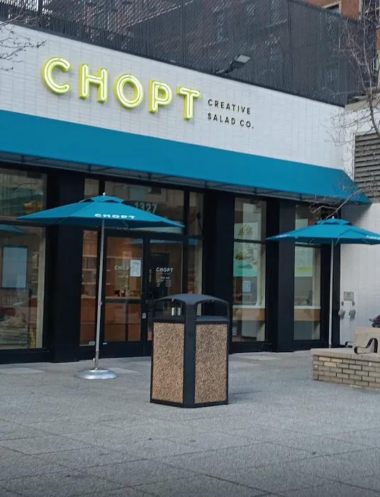 Chopt Creative Salad Co. Picture 1