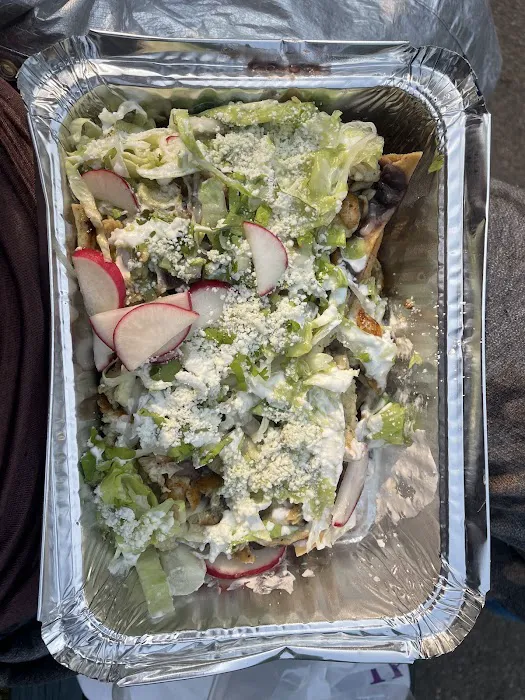 Tacos El Azteca Picture 2