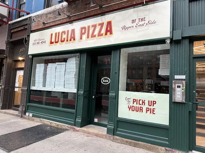 Lucia Pizza Of UES Picture 3