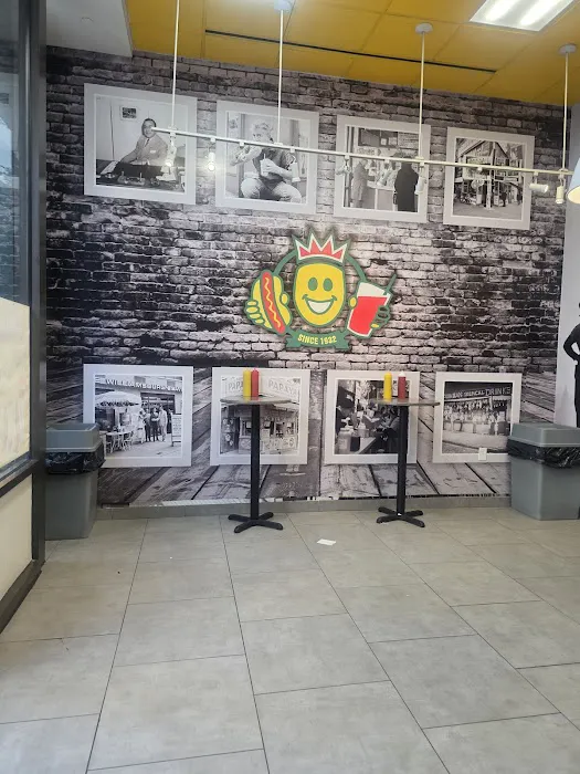 Papaya King Picture 5