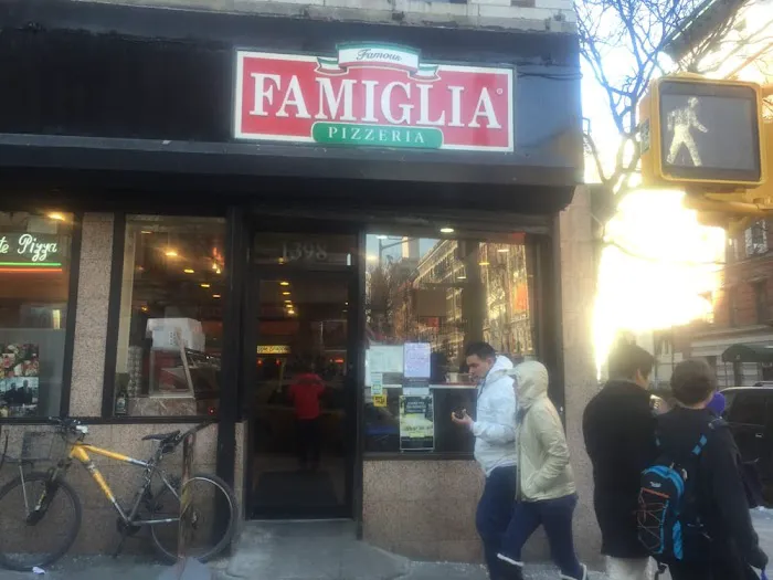 Famous Famiglia Pizzeria Picture 9