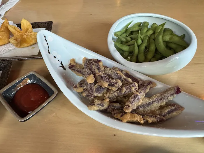 New Chinatown Restaurant and Bar | Asian Fusion | Chinese and Thai Food Picture 3