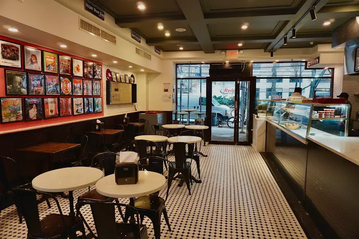 Mimi's Pizza (Broadway) Picture 1