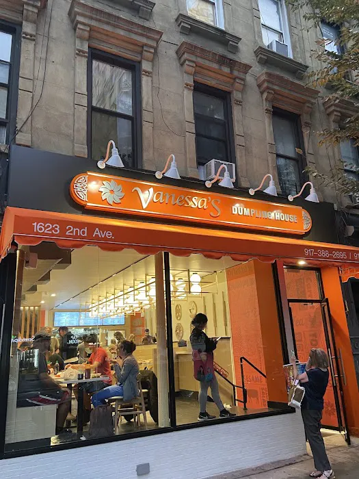 Vanessa’s Dumpling House Picture 3