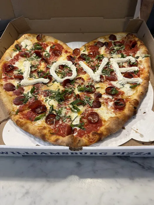 Williamsburg Pizza Picture 3