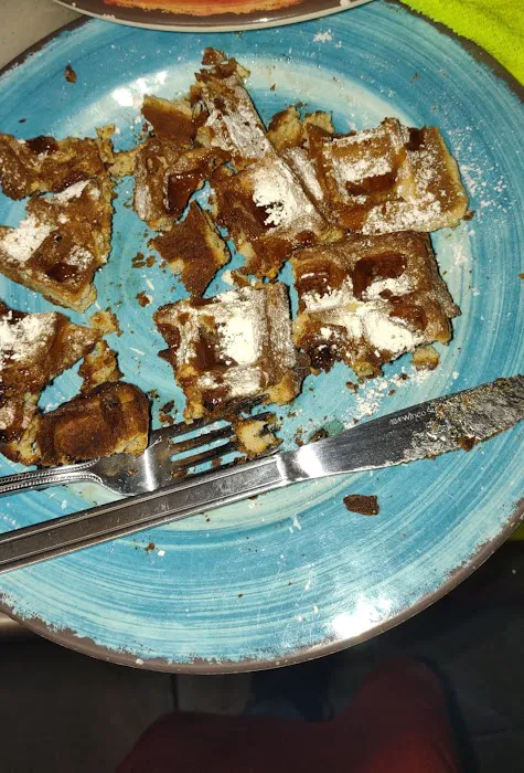 Bonjour Crepes & Wine Picture 7
