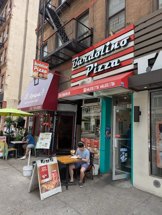 Bardolino Pizza Picture 3