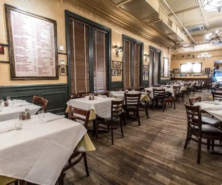Carmine's - Upper West Side