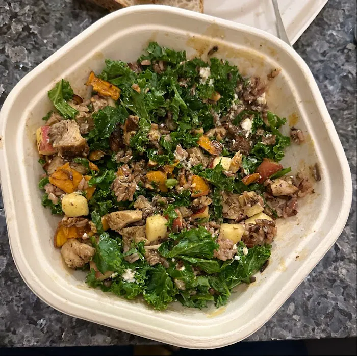 sweetgreen Picture 1