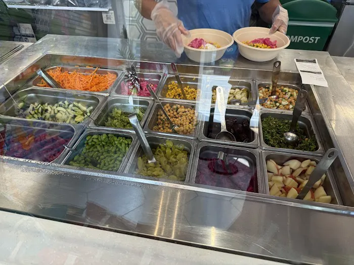 Just Salad Picture 8