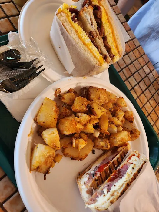 Mila Cafe Picture 7