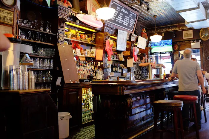 Dorrian's Red Hand (NYC) Picture 9