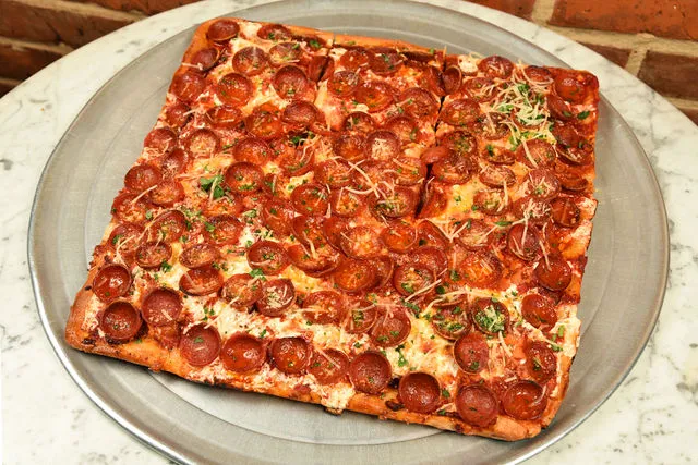 Vinnie's Pizza Picture 1