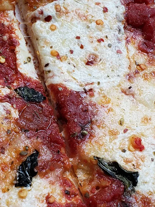 Gotham Pizza Picture 6