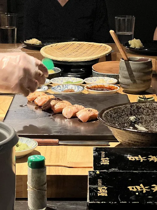 Sushi W - UES Picture 5