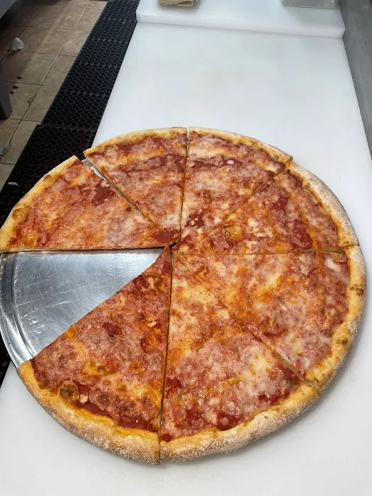 Supreme Eats Pizza And Pasta Picture 10