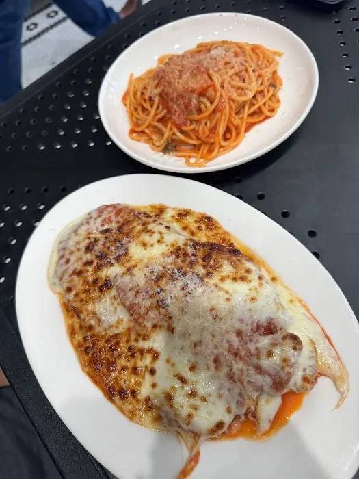 Supreme Eats Pizza And Pasta Picture 4