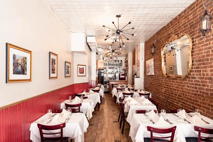 Pinocchio Restaurant Picture 7