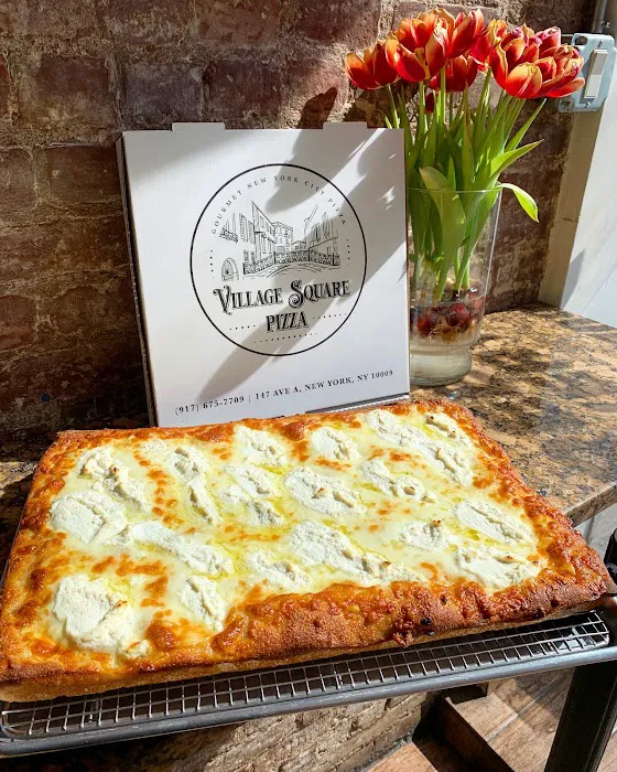 Village Square Pizza - Upper West Side Picture 9