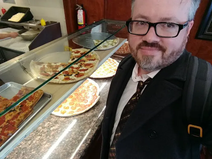 Gotham Pizza Picture 7