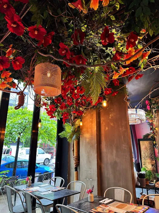 Chu Ros Thai NYC Picture 6