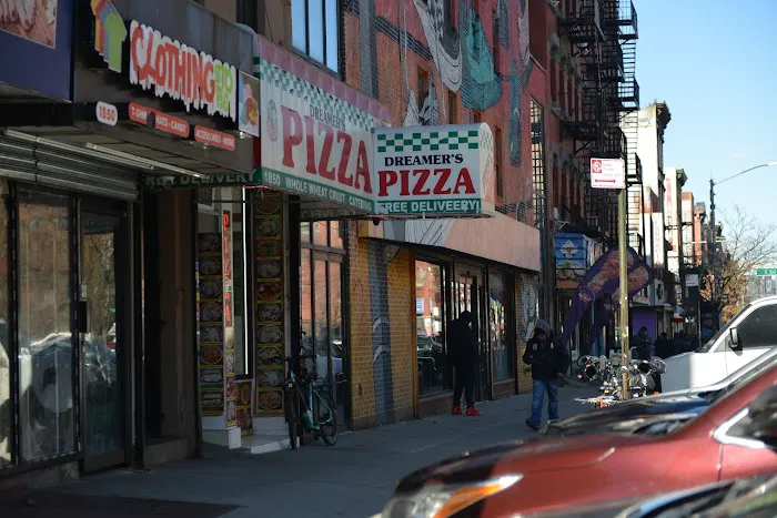 Dreamer's Pizza Picture 3