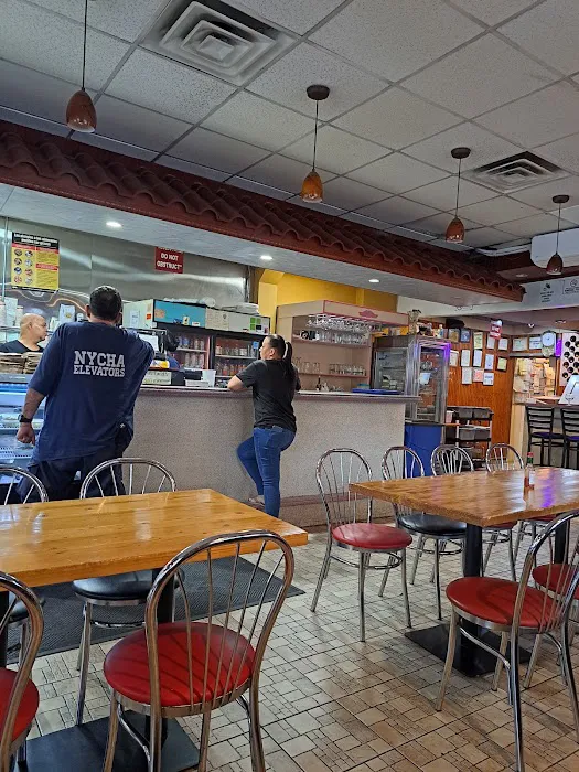 El Nuevo Caribeno Picture 2