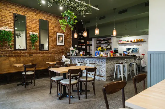 Plum Vietnamese Restaurant Picture 1