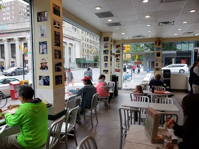 Famous Famiglia Pizzeria Picture 1