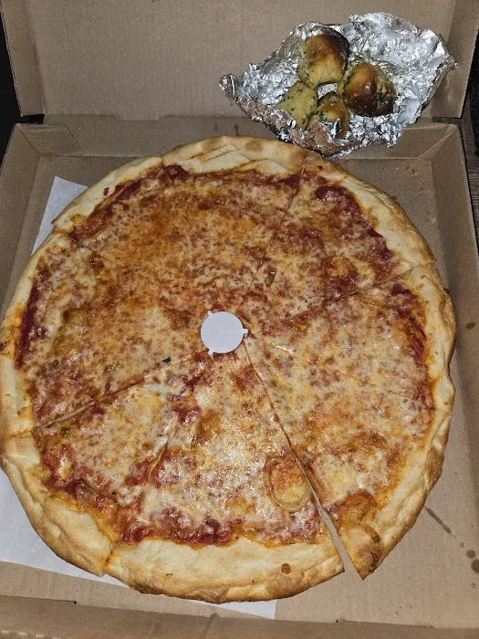 Famous Famiglia Pizzeria Picture 8