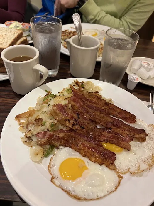 Manhattan Diner Picture 9