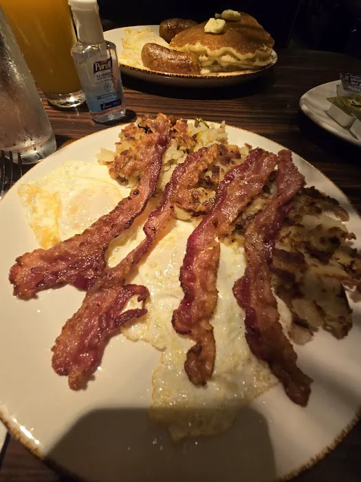 Manhattan Diner Picture 5