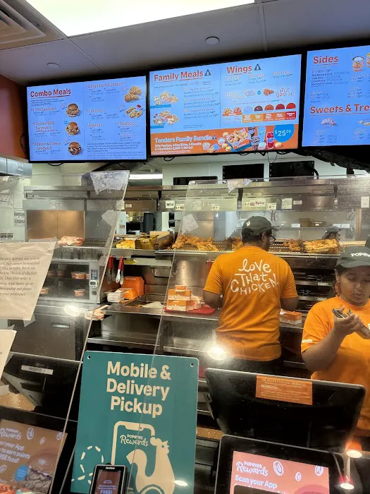 Popeyes Louisiana Kitchen Picture 6