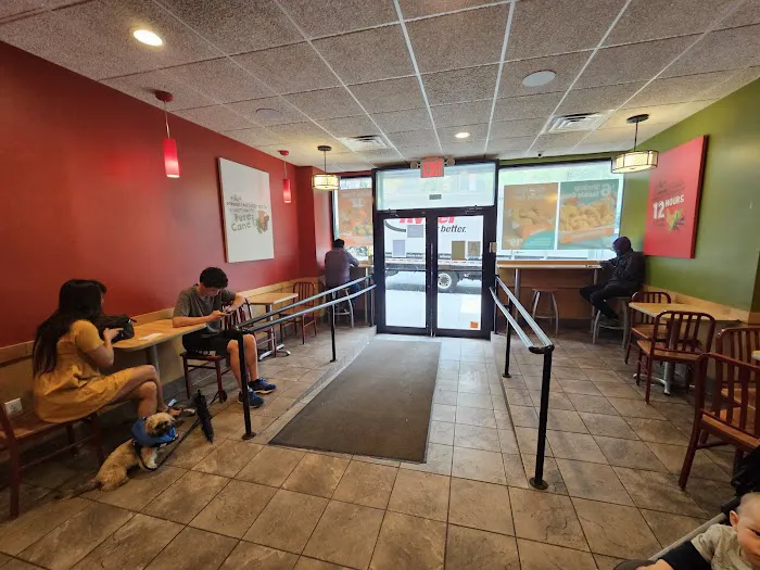 Popeyes Louisiana Kitchen Picture 3