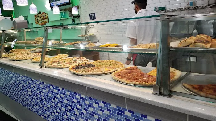 Roma Pizza Picture 10