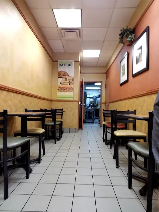 Subway Picture 10