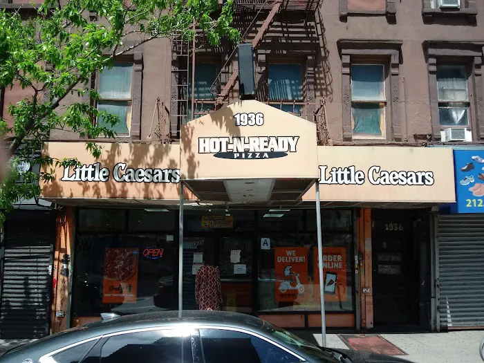 Little Caesars Pizza Picture 5