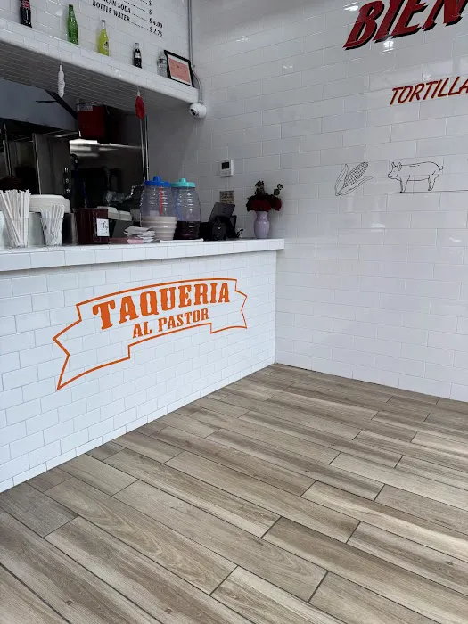 Taqueria Al Pastor Picture 3