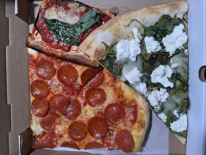 Made In New York Pizza Picture 1