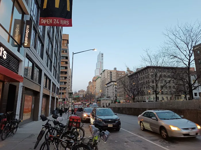 McDonald's Picture 9