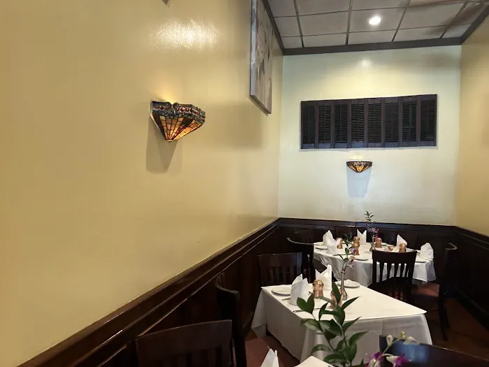 Manhattan Valley Indian Restaurant Picture 7