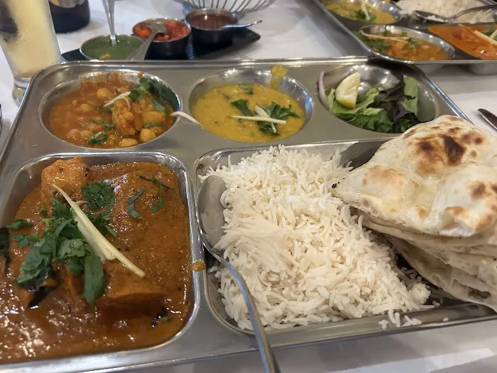 Manhattan Valley Indian Restaurant Picture 4
