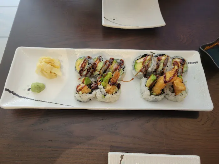 Akura ramen & sushi Picture 2