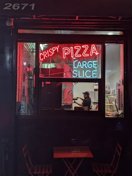 Sal and Carmine Pizza Picture 7