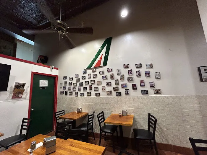 Sal and Carmine Pizza Picture 5