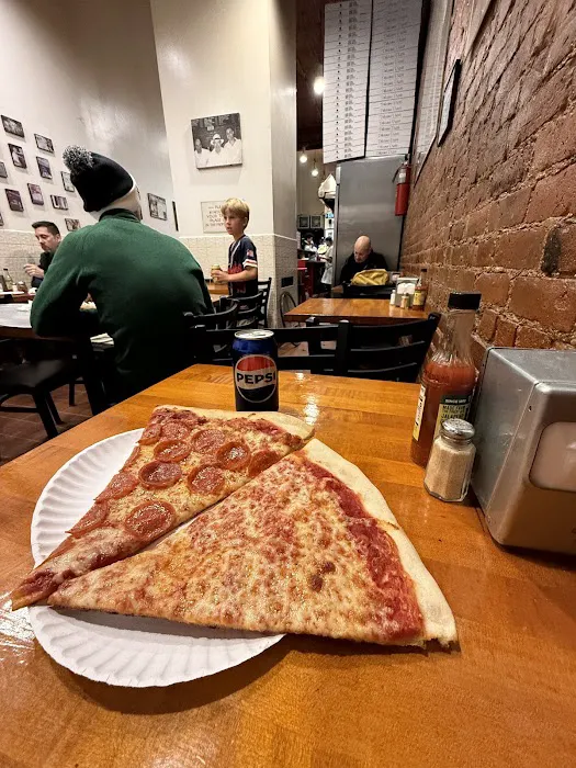 Sal and Carmine Pizza Picture 10