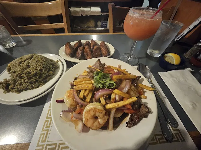 Flor de Mayo Restaurant Picture 8