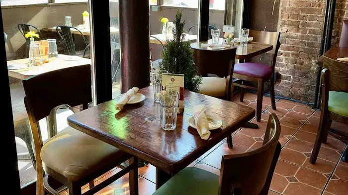 Arco Cafe Picture 7