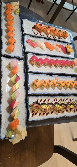 Mangetsu Sushi Picture 3