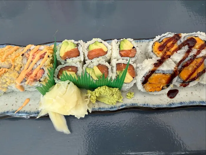 Mangetsu Sushi Picture 2